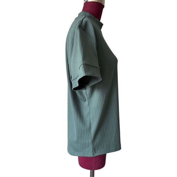 Makade Golf T-shirt size XL Green Mock Neck - Picture 9 of 10